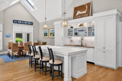 40 Middle Road North Chatham MA 02650