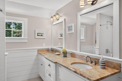 40 Middle Road North Chatham MA 02650