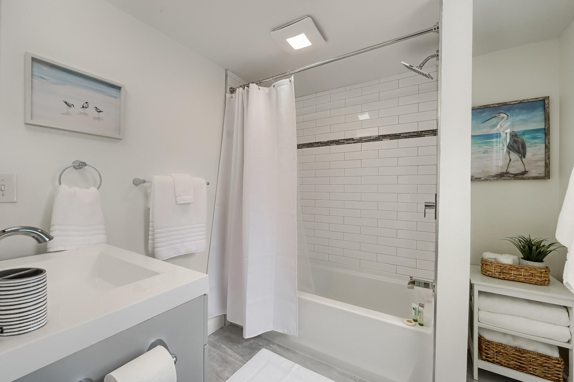 32 Washington Avenue Hyannis MA 02601