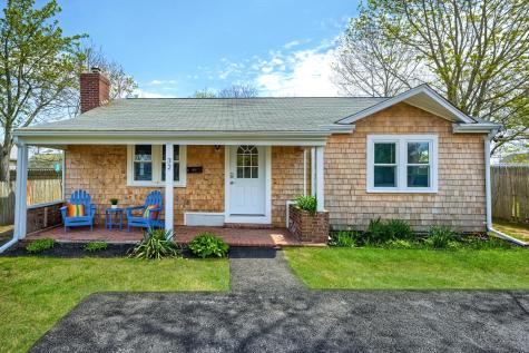 32 Washington Avenue Hyannis MA 02601