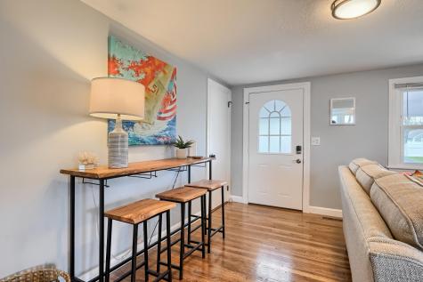 32 Washington Avenue Hyannis MA 02601