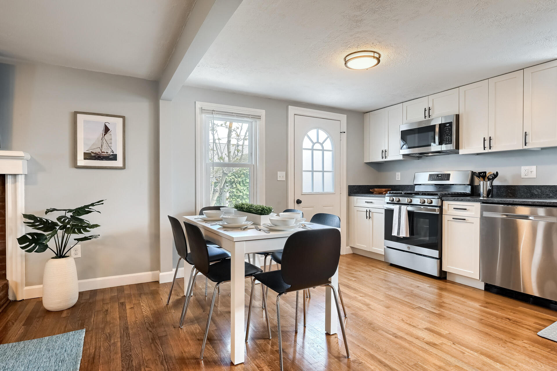 32 Washington Avenue Hyannis MA 02601