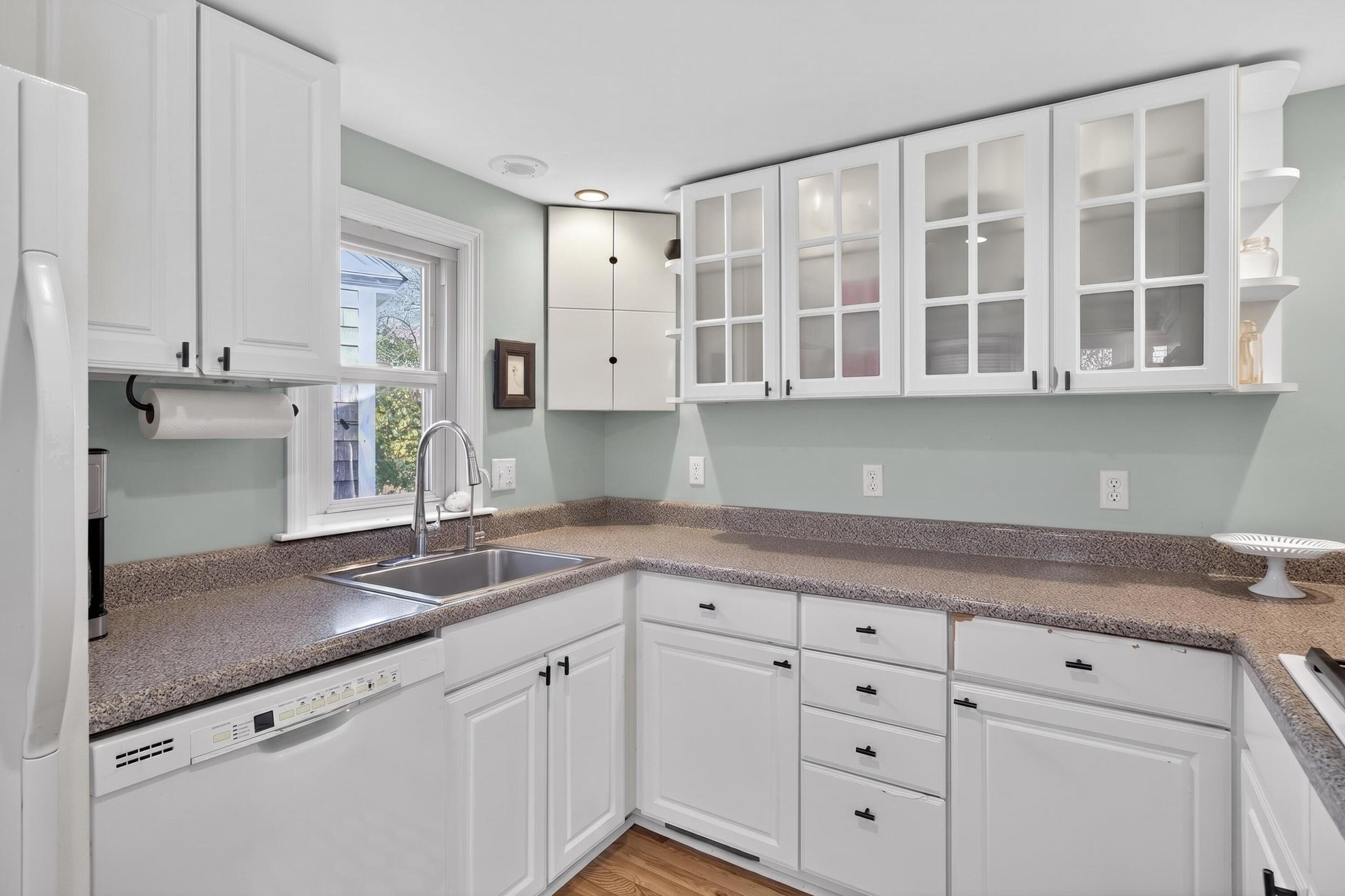 14 Lovers Lane Harwich MA 02645