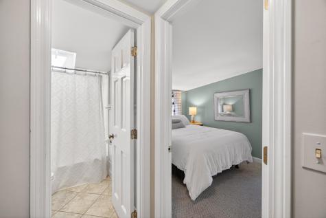 14 Lovers Lane Harwich MA 02645