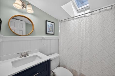 14 Lovers Lane Harwich MA 02645