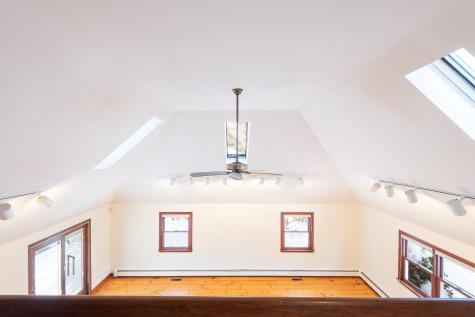 16 Meltiah Road Falmouth MA 02540