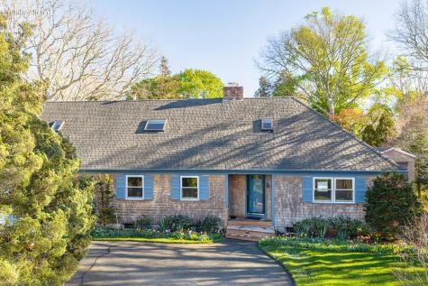 16 Meltiah Road Falmouth MA 02540