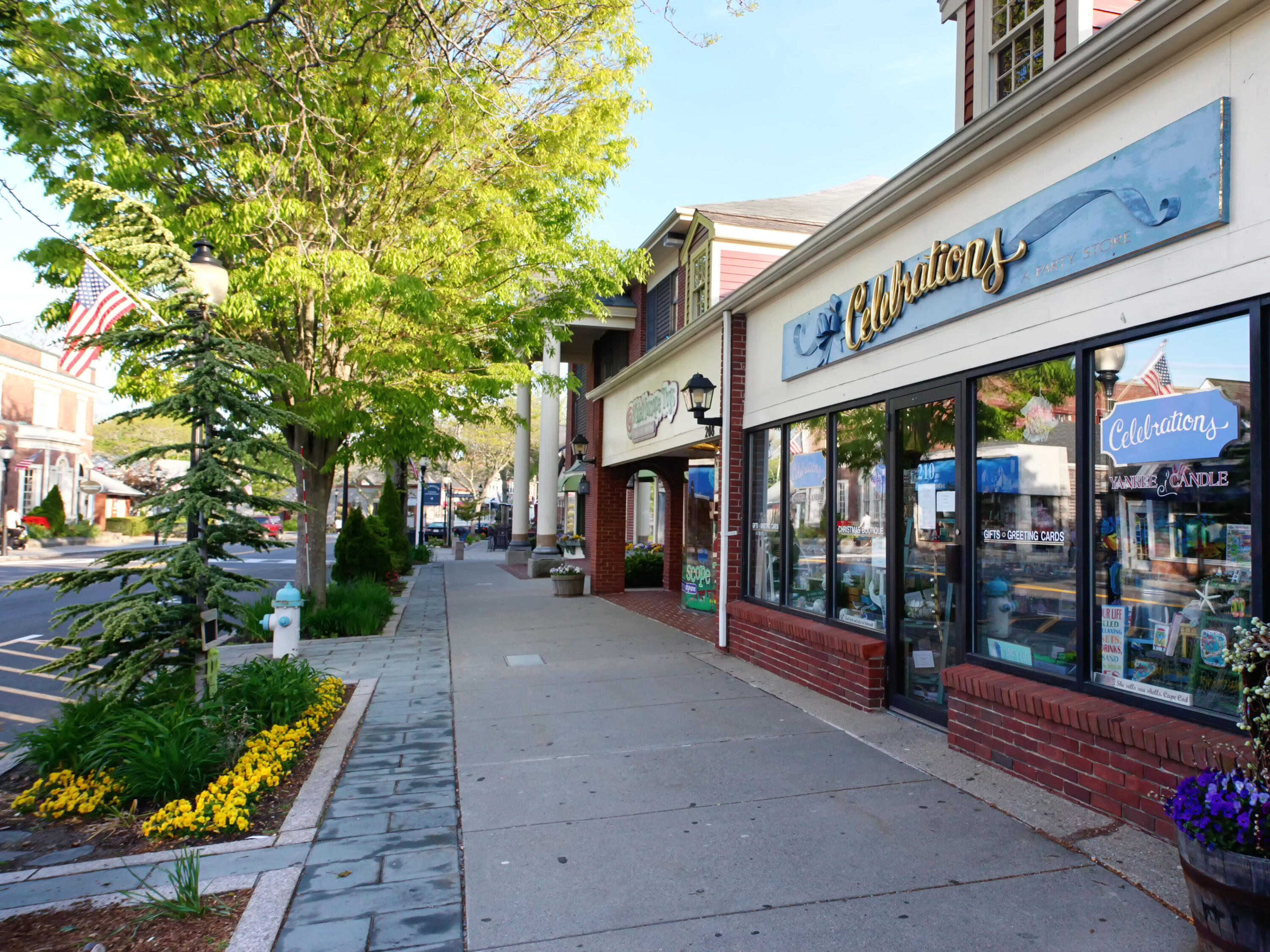 16 Meltiah Road Falmouth MA 02540