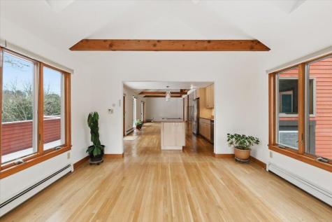 99 Rockledge Drive Falmouth MA 02556