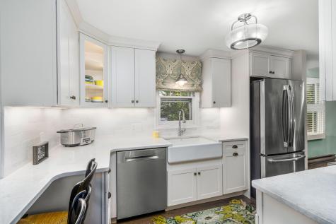 979 Crowells Bog Road Brewster MA 02631