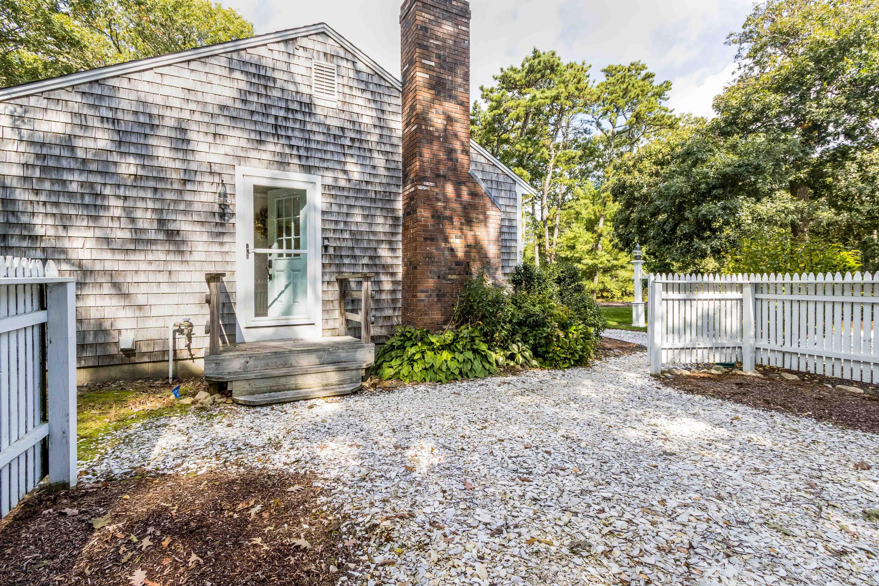 979 Crowells Bog Road Brewster MA 02631