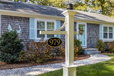 979 Crowells Bog Road Brewster MA 02631