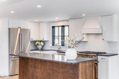 33 Wood Neck Road Falmouth MA 02540