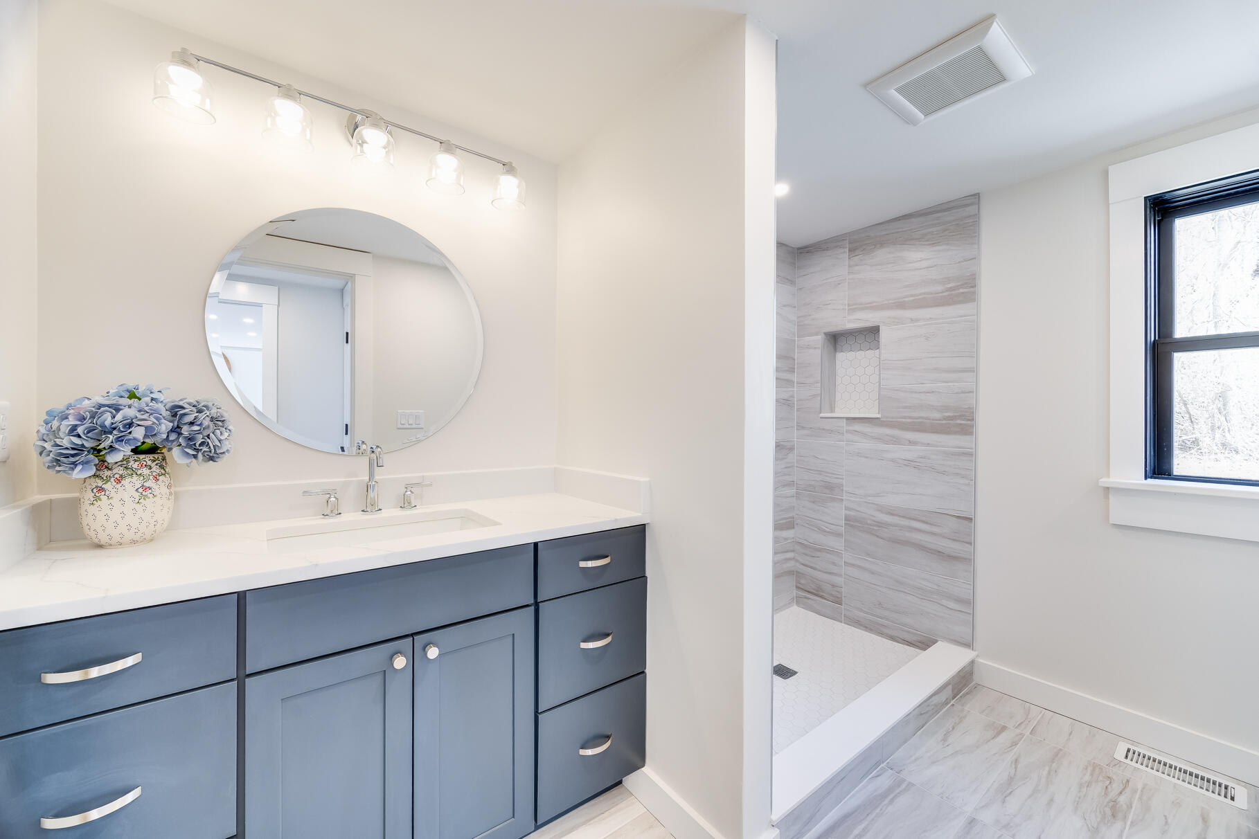 33 Wood Neck Road Falmouth MA 02540