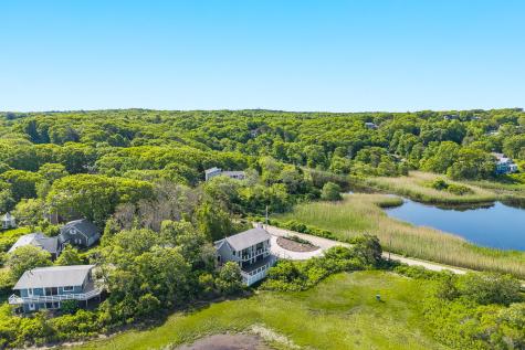 33 Wood Neck Road Falmouth MA 02540