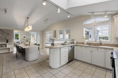 446 Barlows Landing Road MA 02559