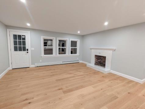 562 Mariner Circle Cotuit MA 02635