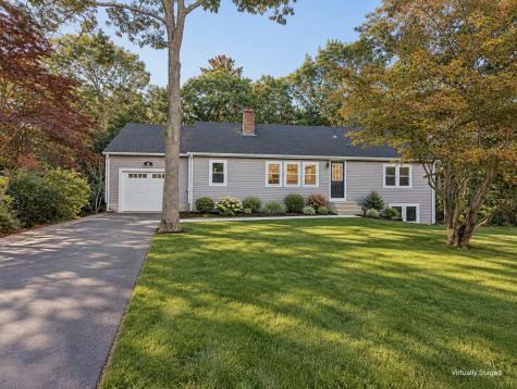 562 Mariner Circle Cotuit MA 02635
