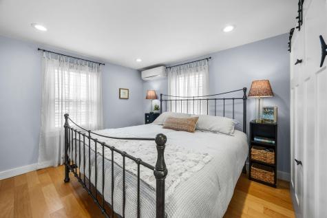 182 Woods Hole Road Falmouth MA 02540