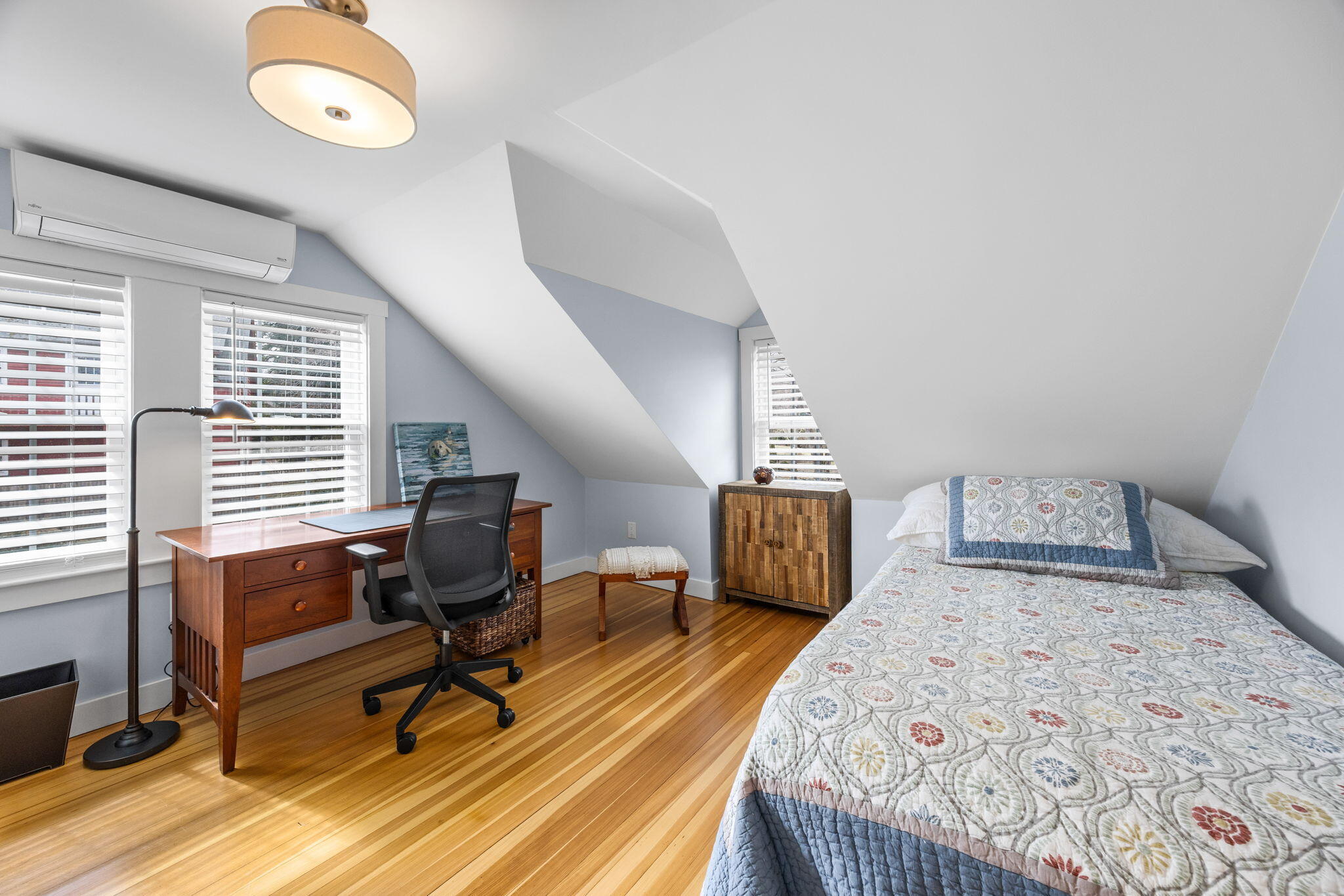 182 Woods Hole Road Falmouth MA 02540