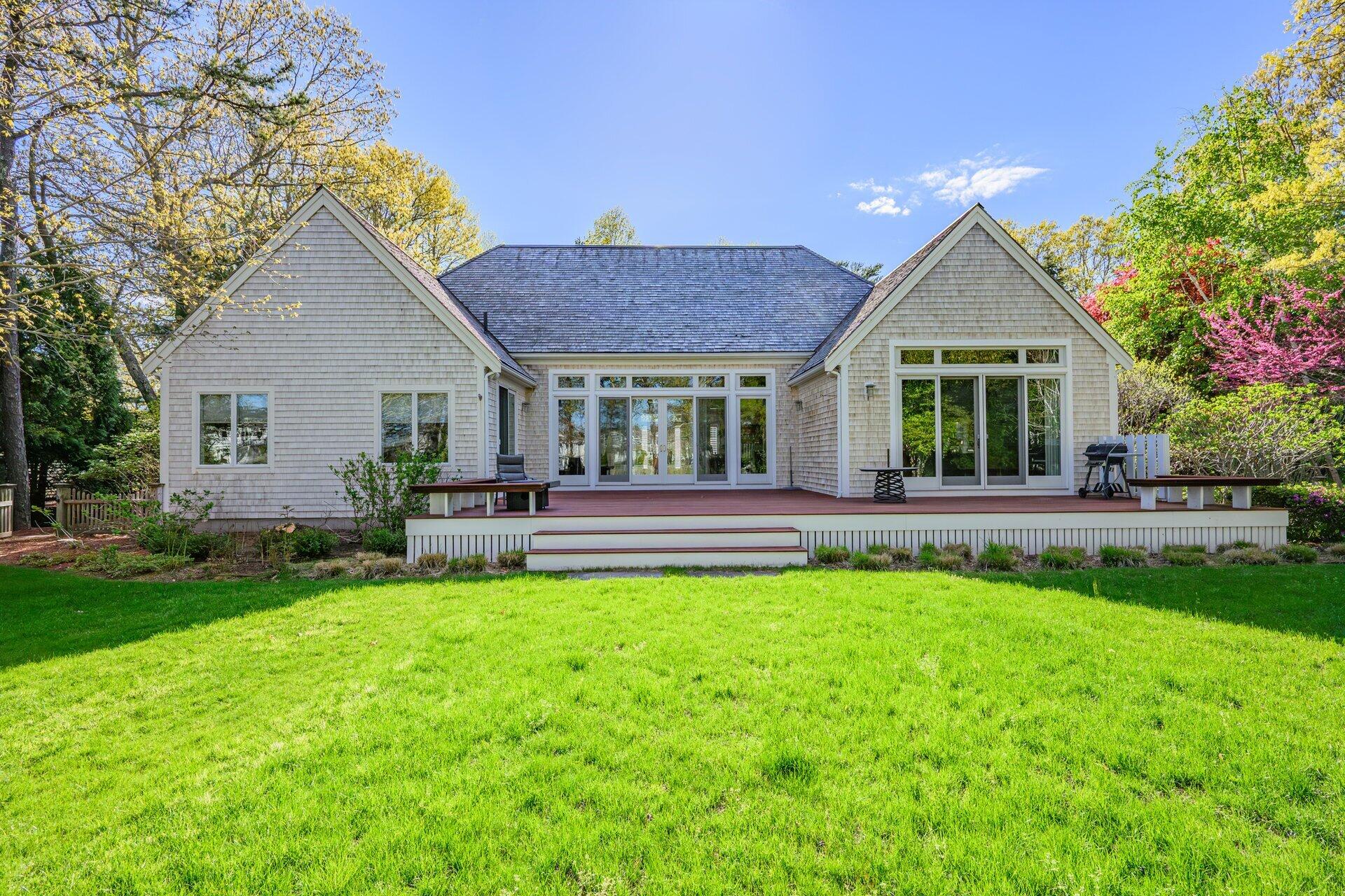 131 Dunrobin Road Mashpee MA 02649