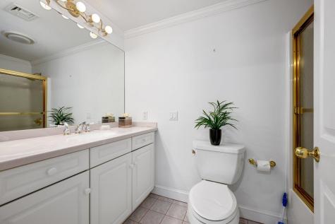 131 Dunrobin Road Mashpee MA 02649