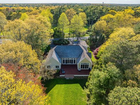 131 Dunrobin Road Mashpee MA 02649