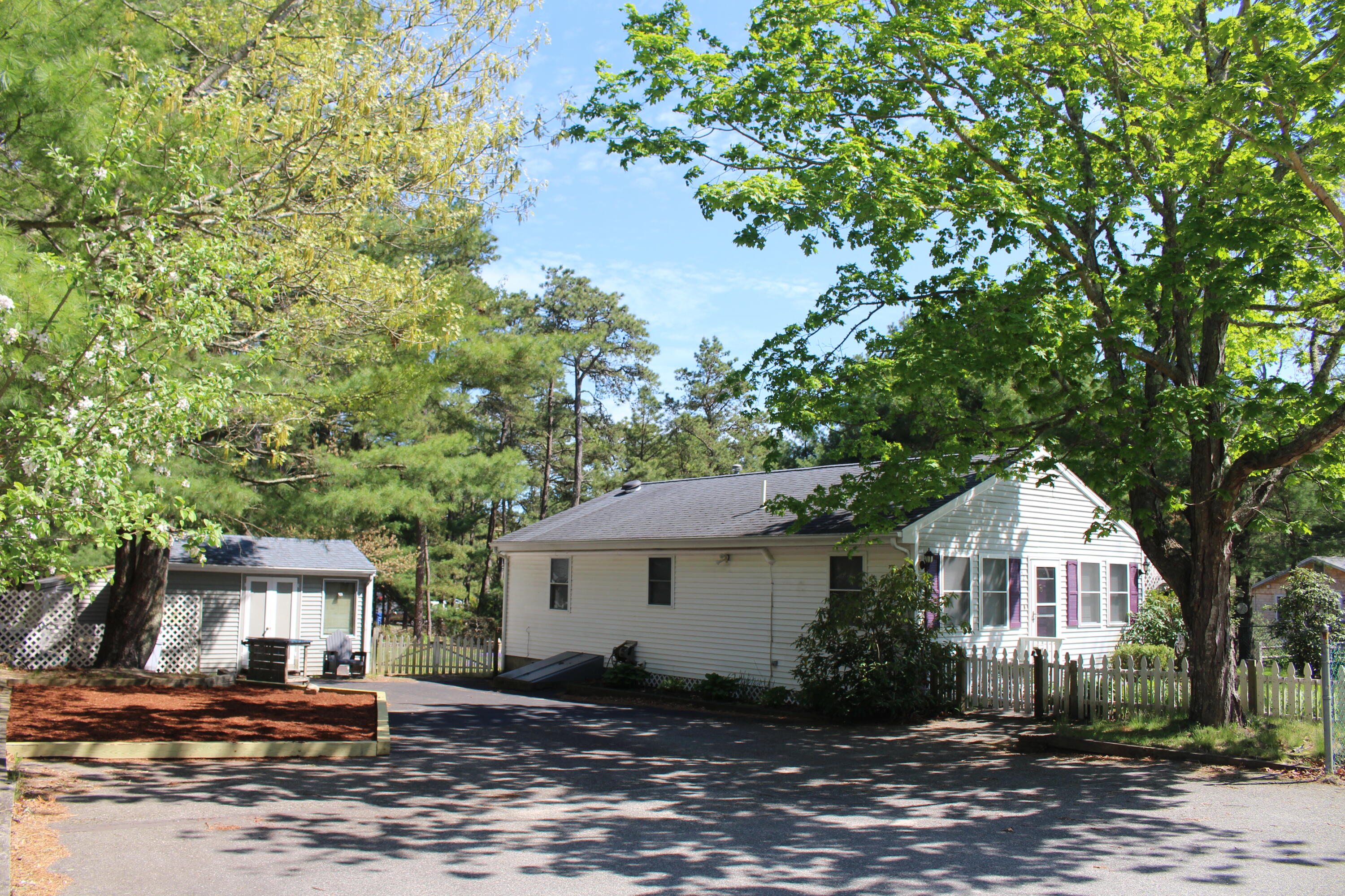 42 Wareham Lake Shore Drive Wareham MA 02538