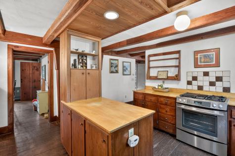 28 Greymoor Way MA 02653