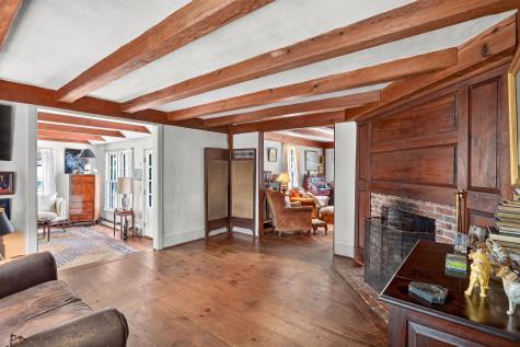 28 Greymoor Way MA 02653