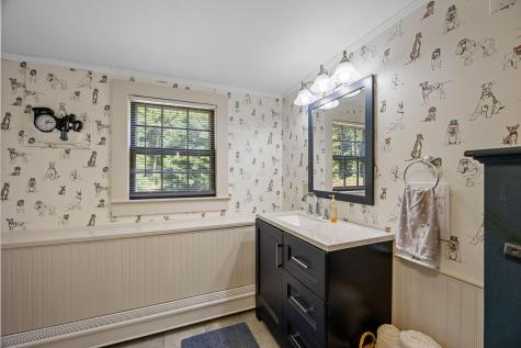 436 Santuit-newtown Road Barnstable MA 02648