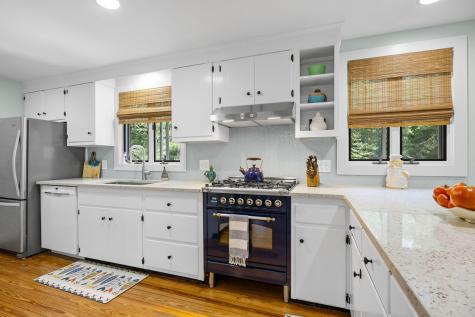 436 Santuit-newtown Road Barnstable MA 02648