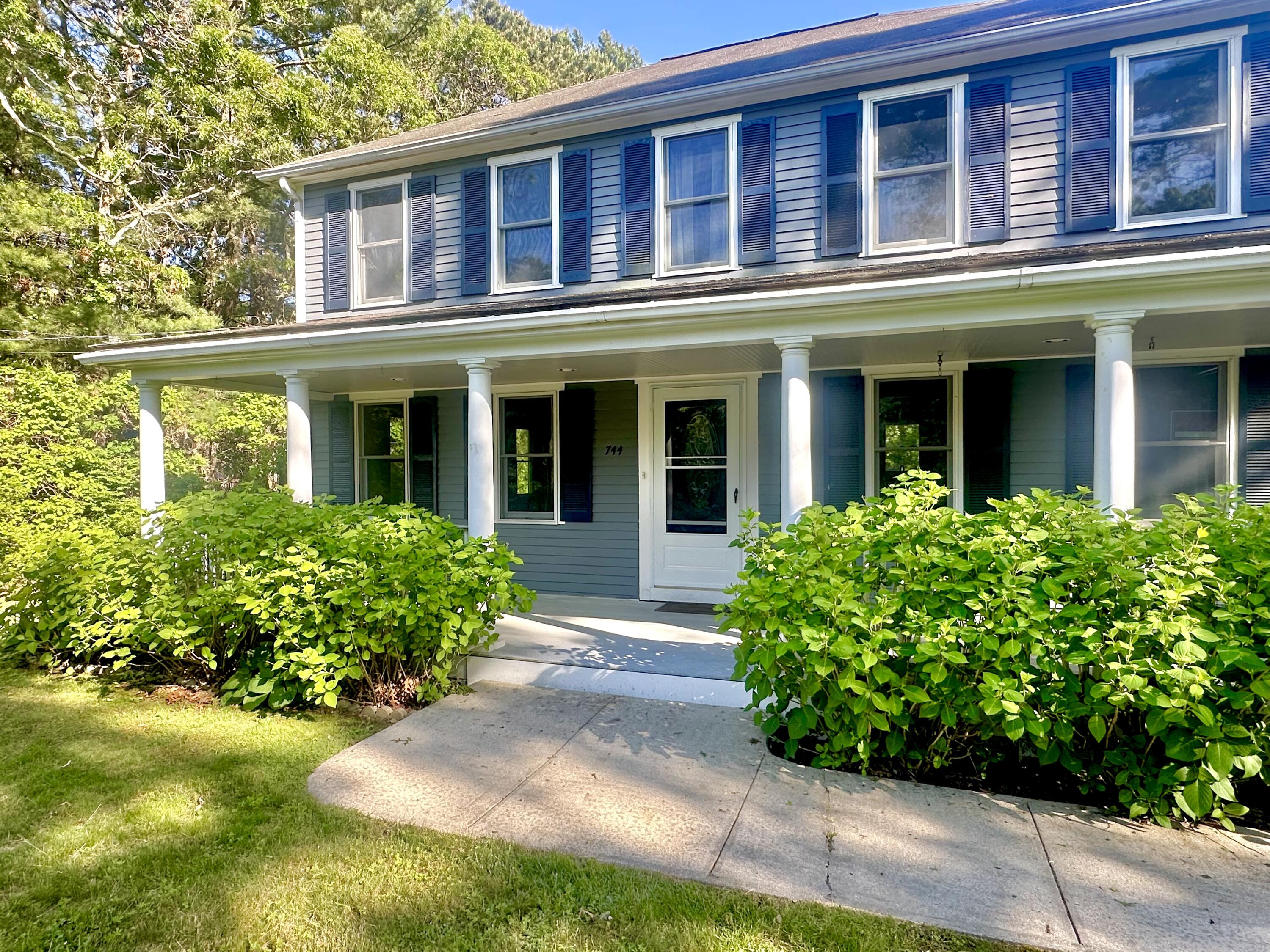 744 Old Barnstable Road Mashpee MA 02649