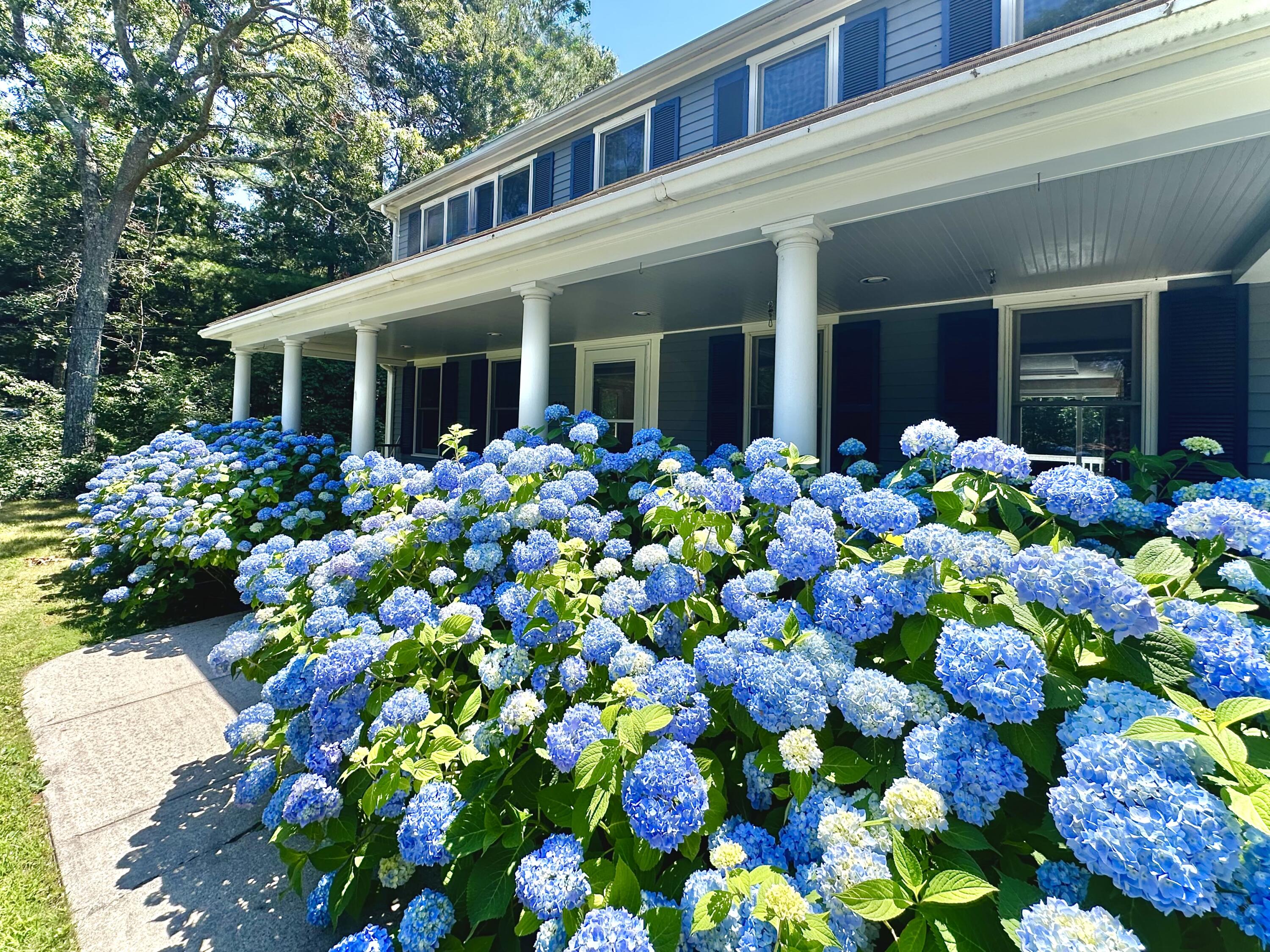 744 Old Barnstable Road Mashpee MA 02649