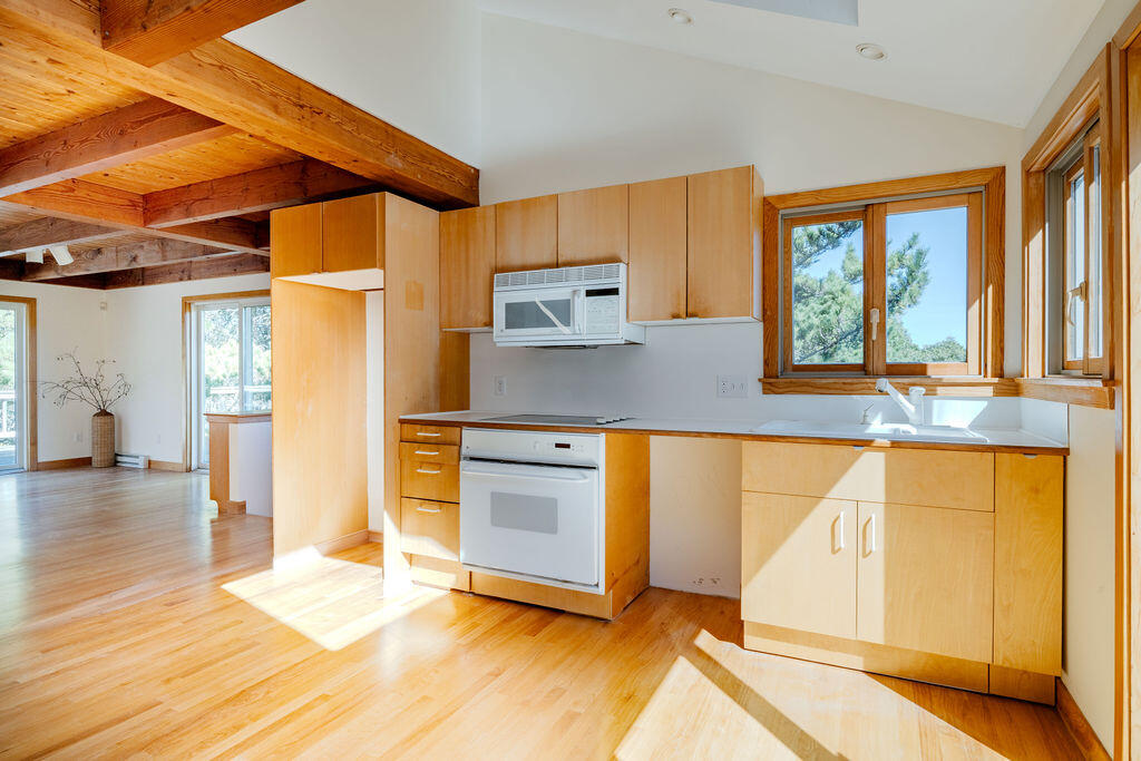 1020 3rd Avenue Wellfleet MA 02667