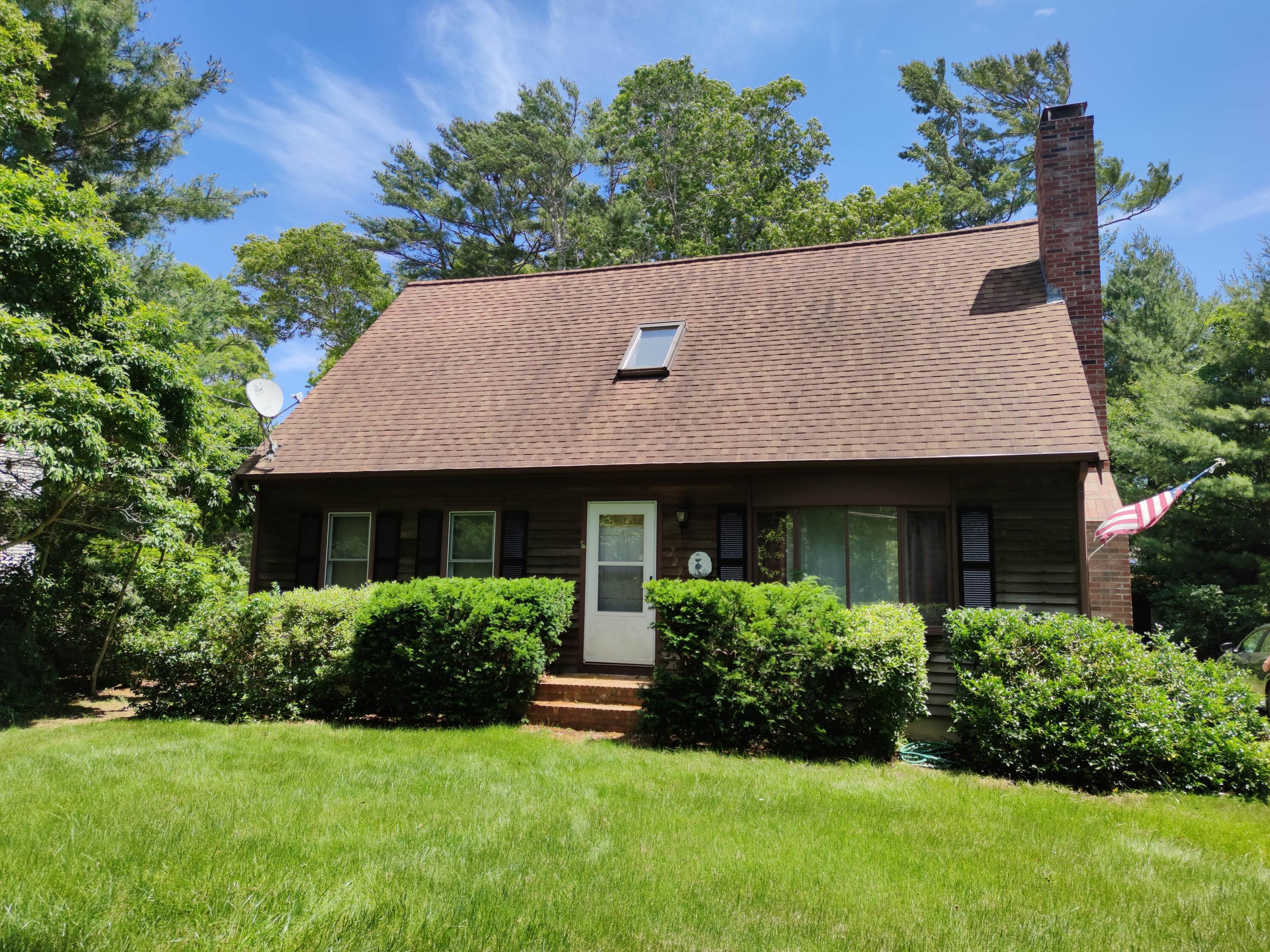 729 Old Barnstable Road Falmouth MA 02536