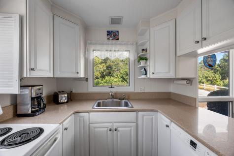 10 Windigo Lane North Truro MA 02652