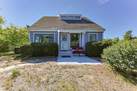 10 Windigo Lane North Truro MA 02652