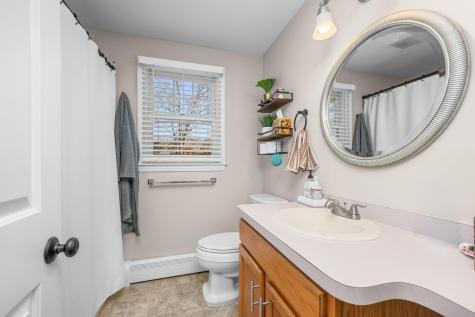 172 Skunknet Road Barnstable MA 02632