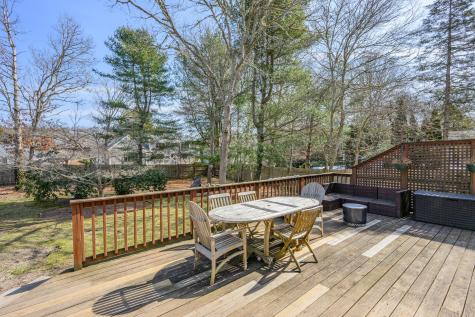 172 Skunknet Road Barnstable MA 02632