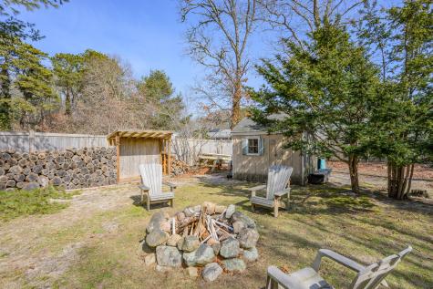 172 Skunknet Road Barnstable MA 02632