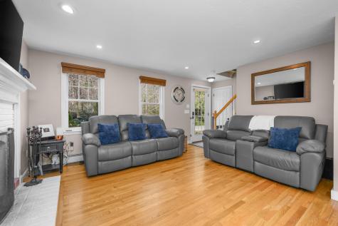 172 Skunknet Road Barnstable MA 02632