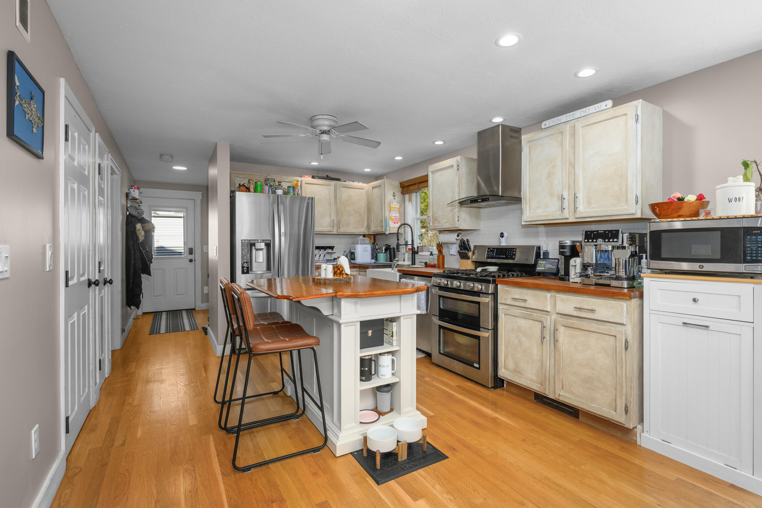 172 Skunknet Road Barnstable MA 02632