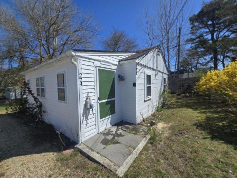 230 Old Wharf Road Dennis MA 02639