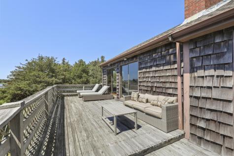 102 Nashawena Street Falmouth MA 02540