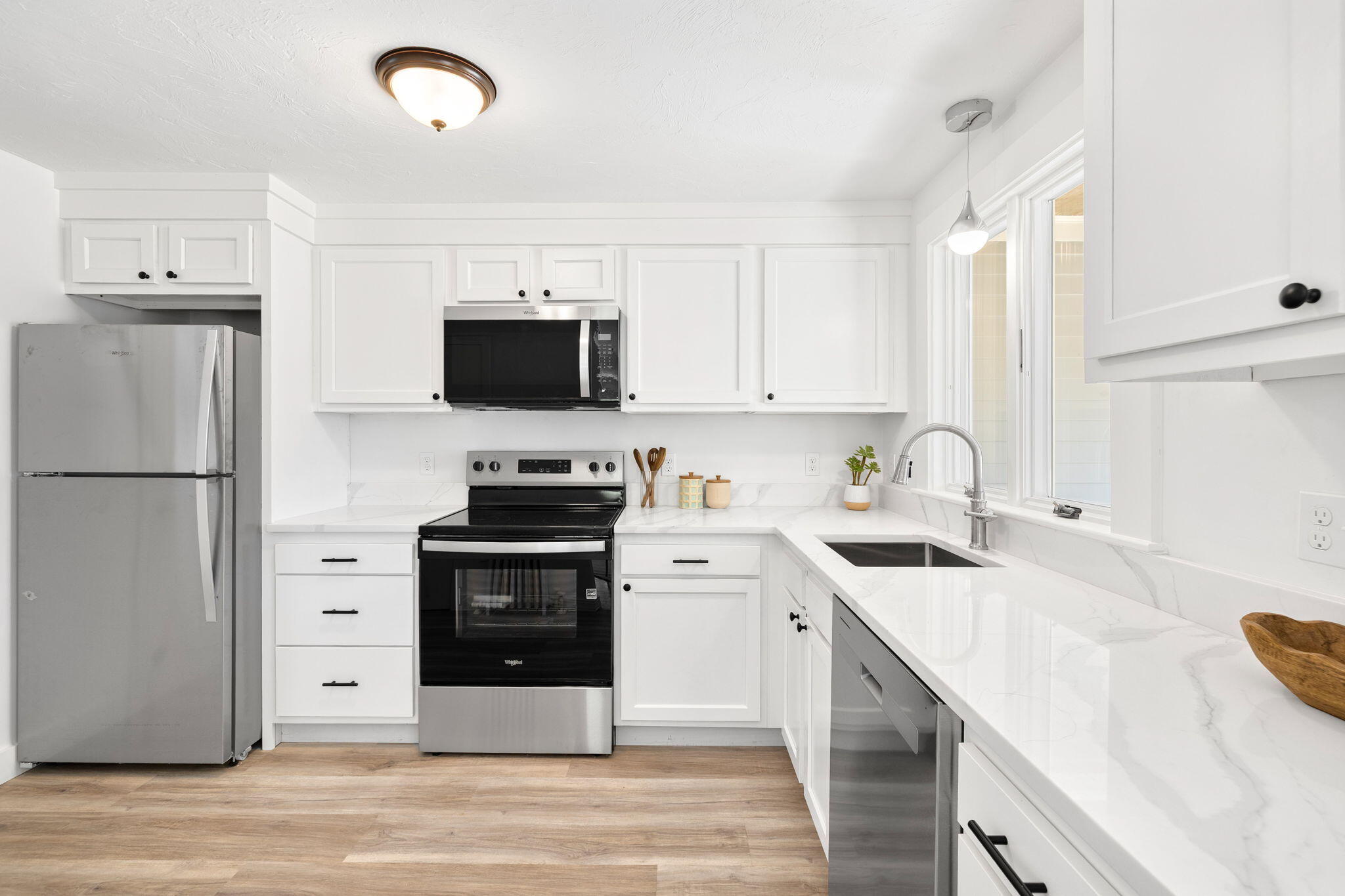 14 Old Meeting House Road Falmouth MA 02536