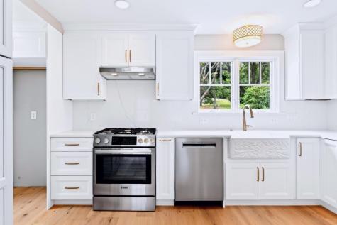10 Vesper Avenue Falmouth MA 02540
