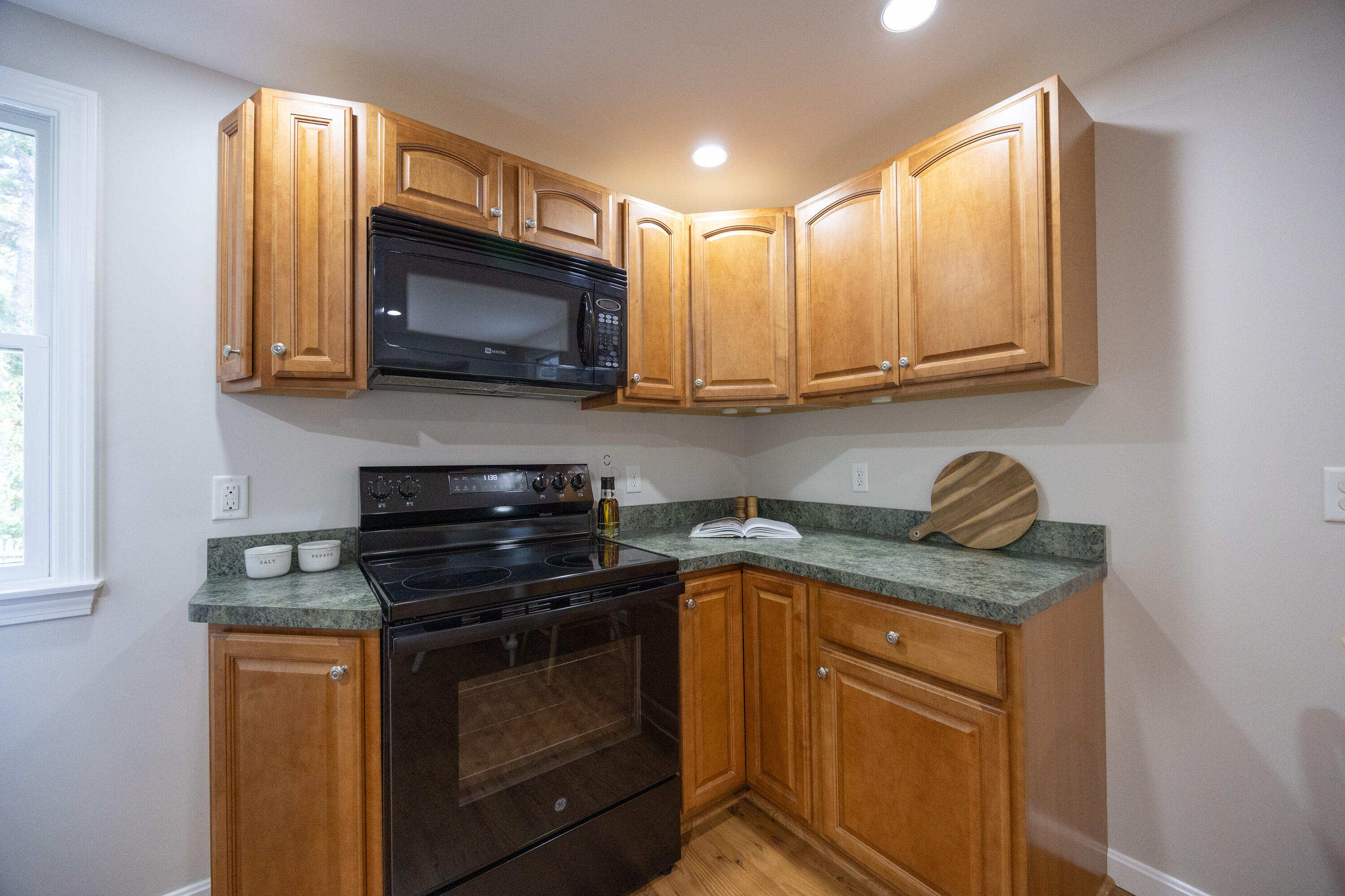 850 Queen Anne Road Harwich MA 02645