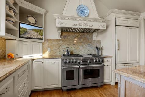 40 Youngs Farm Lane Chatham MA 02633