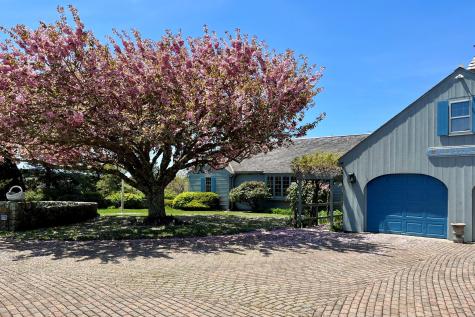 40 Youngs Farm Lane Chatham MA 02633